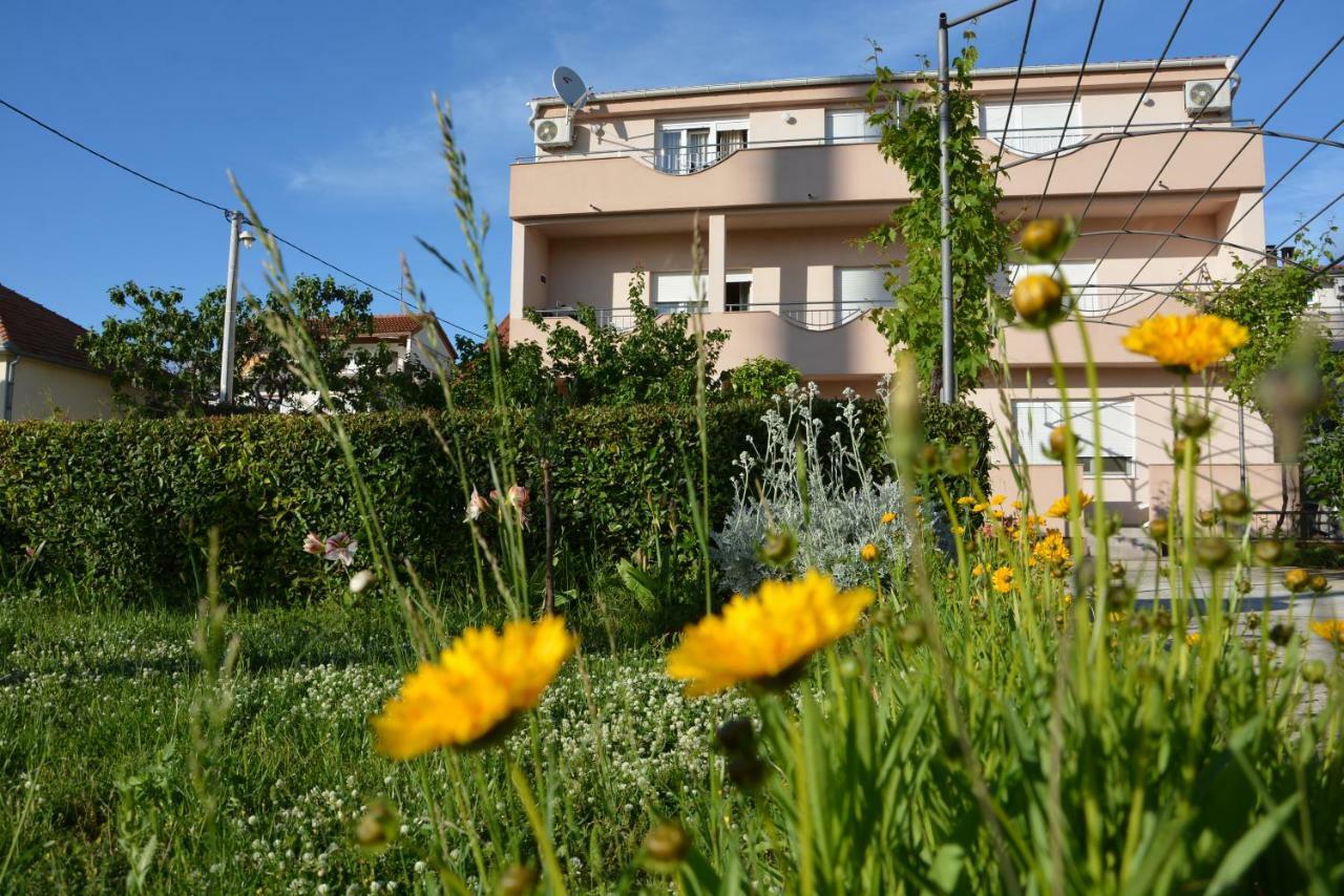 Apartmani Stadion Zadar Exterior photo